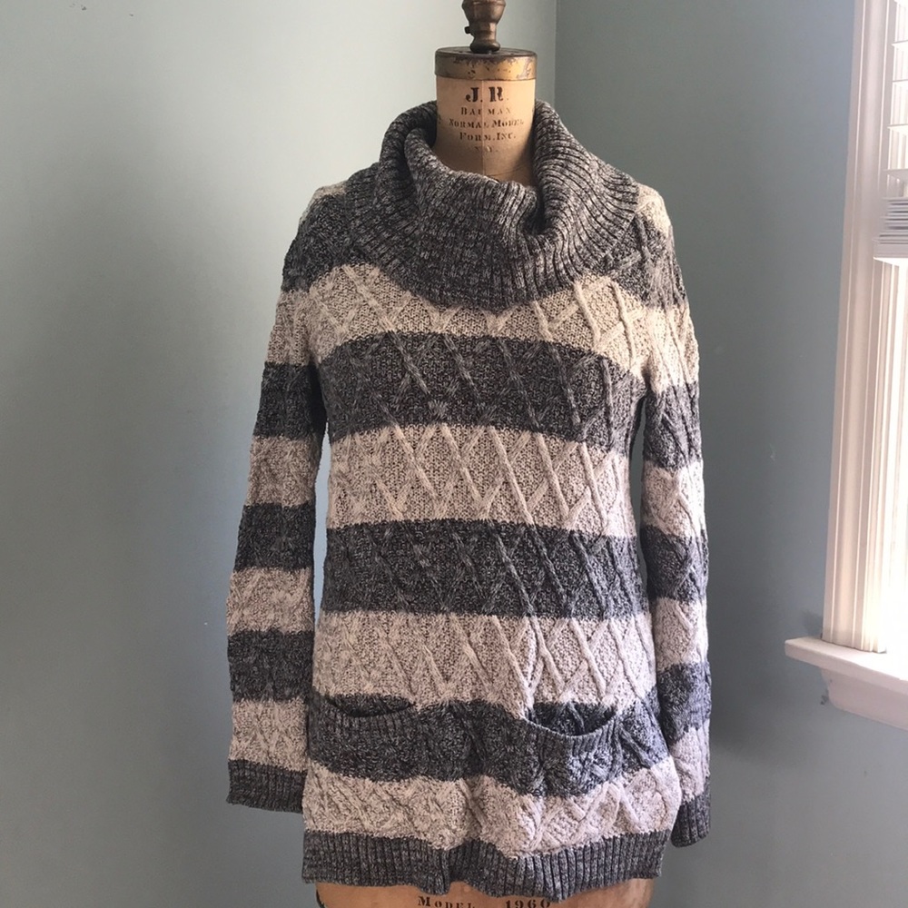 Cowl Neck Tunic Sweater - Sz L